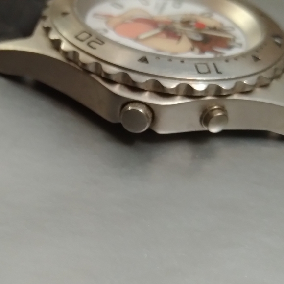 Rare Vintage Armitron Tazmanian Devil Stainless Steel Watch 1997 Warner Bros - Picture 3 of 9